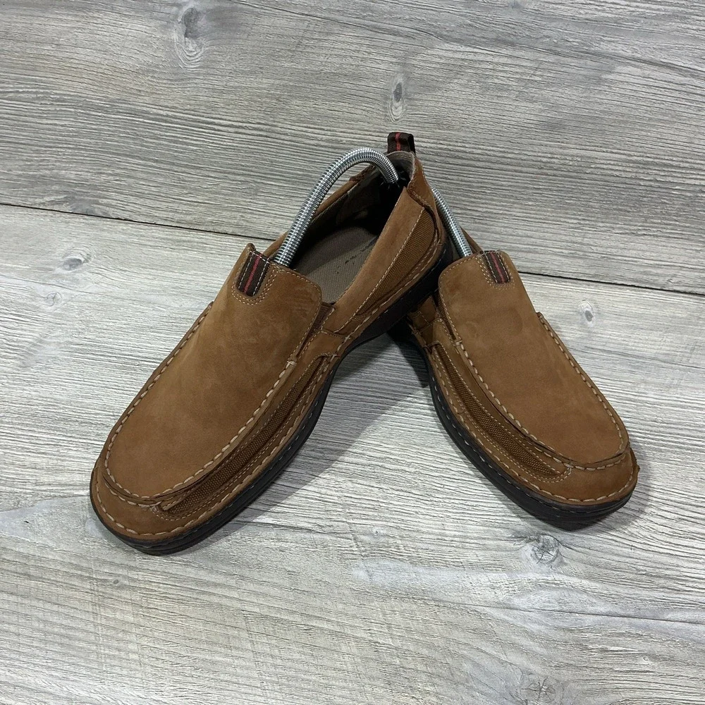 Clarks Men's Slip On Loafers Brown Nubuck Leather Comfort Casual Shoes Size US 9